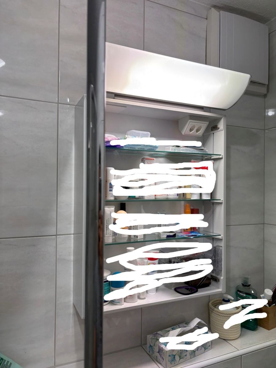 Armoires miroirs: Spiegelschrank – D'occasion à Forch par jas_nht6 1