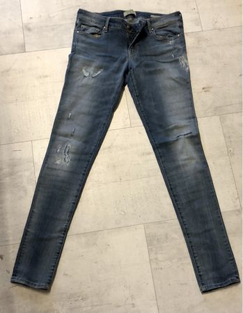 3 Jeans Guess taille 28 US