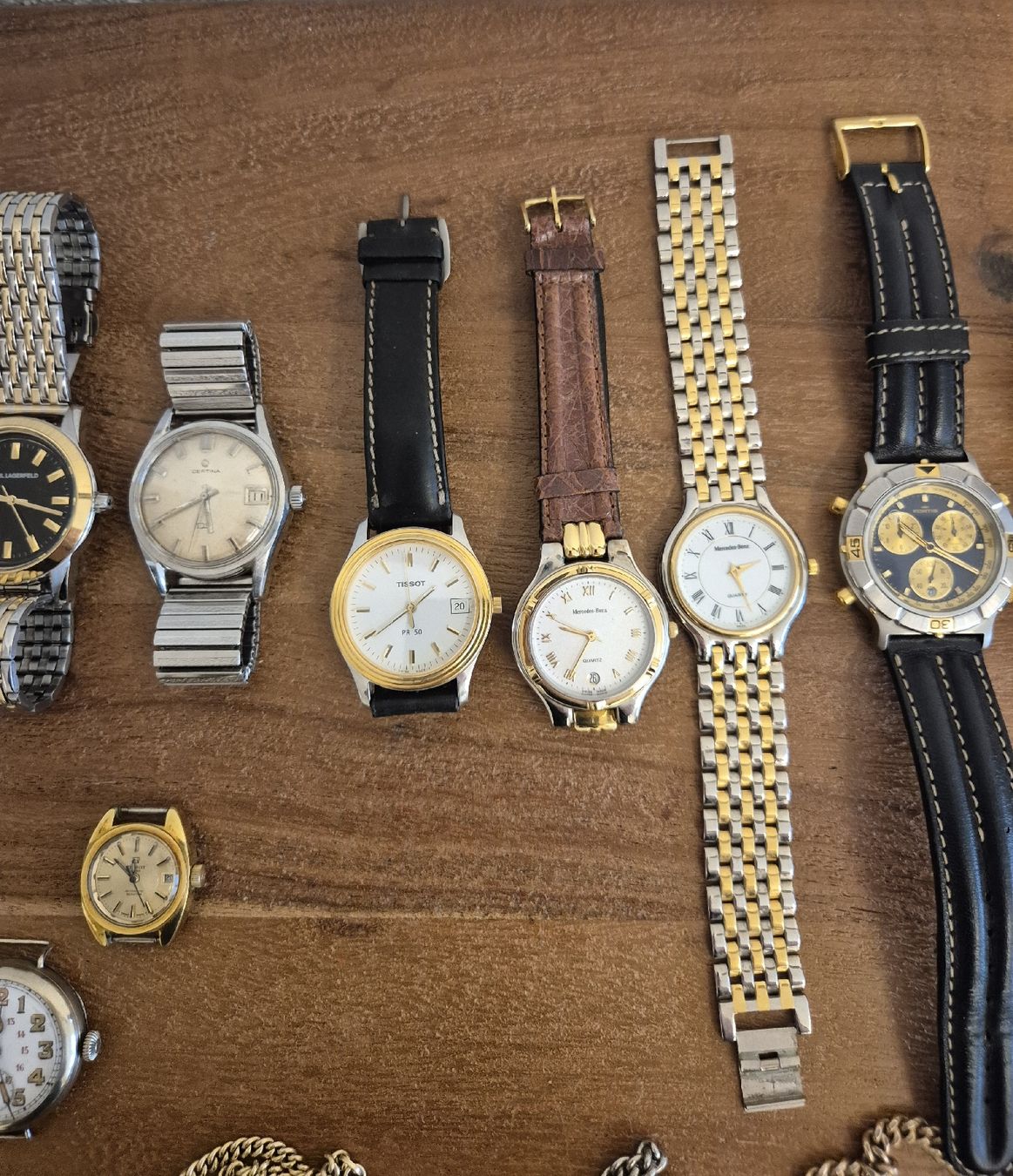 Orologi: Lot 24 Verschiedener Uhren – Usato da Zürich venduto da Dalema13 7