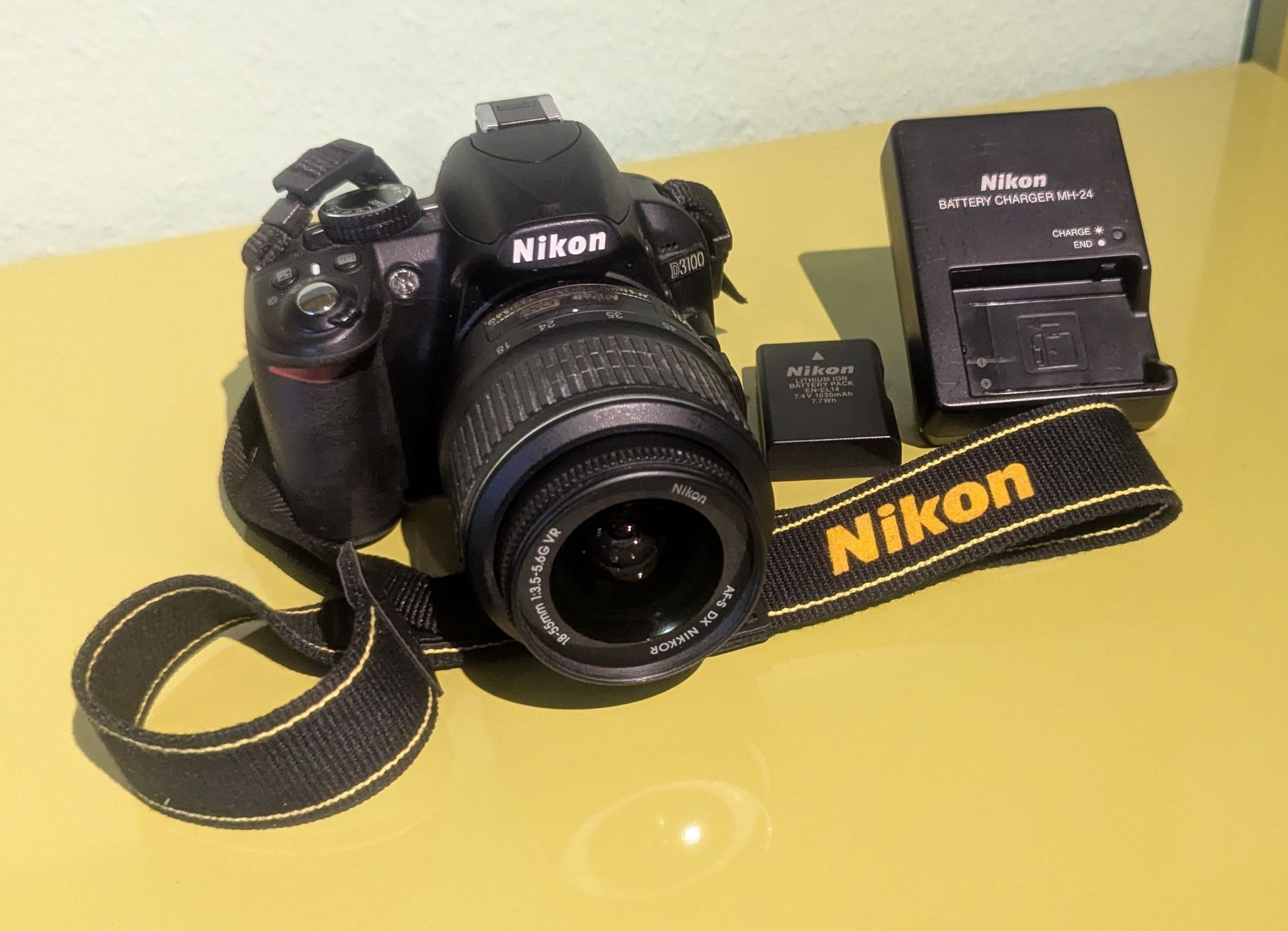 Nikon Fotocamera: Nikon D3100 – Usato da Kandersteg venduto da 1g90 1