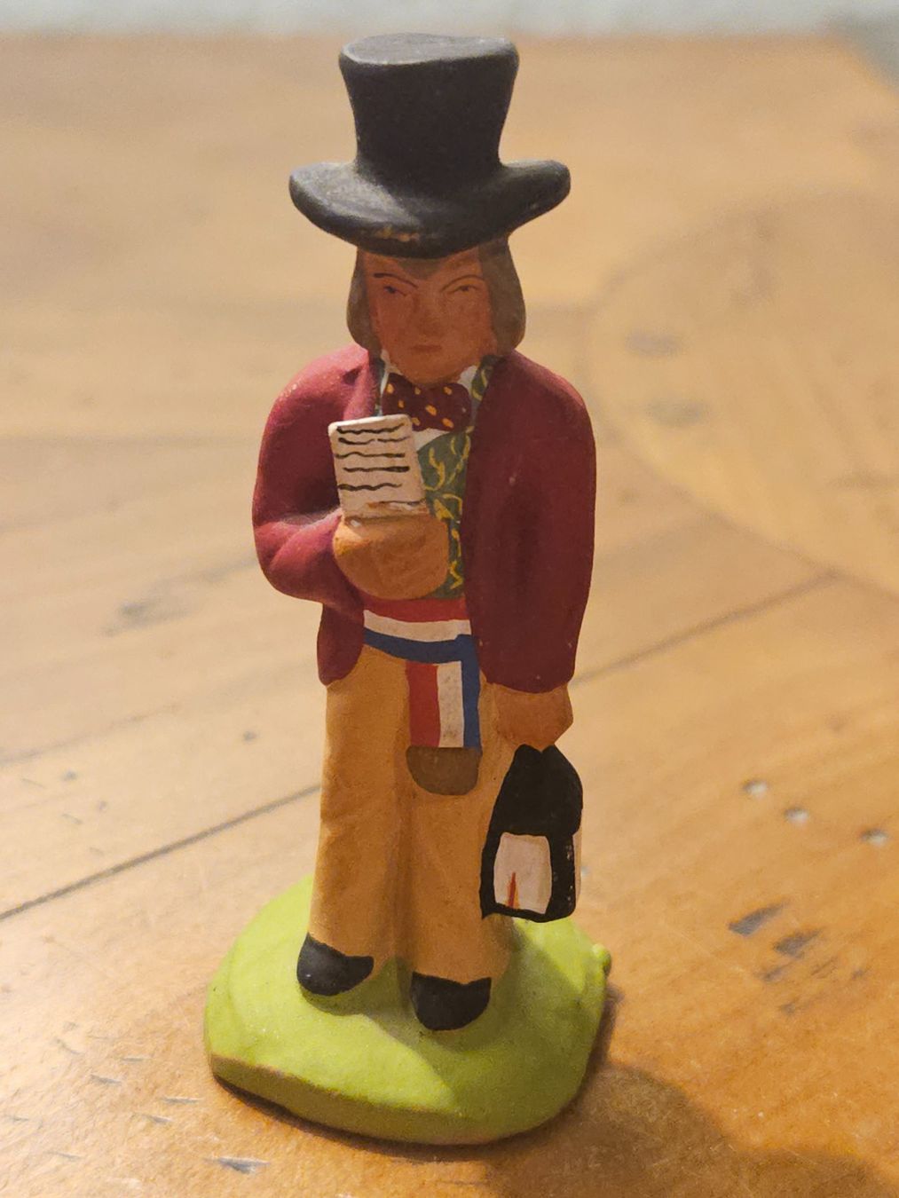 Statuette: santon Carbonel vintage Le Maire – Usato da Thônex venduto da lacomtessedesfees