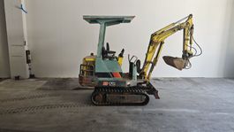 Bagger Yanmar B12