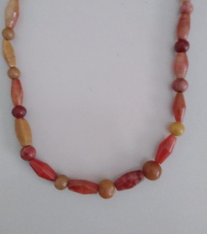 Catenine: Orangefarbige Halskette aus Achat/Jade – Nuovo (secondo la descrizione) da Basel venduto da Palmenland 2