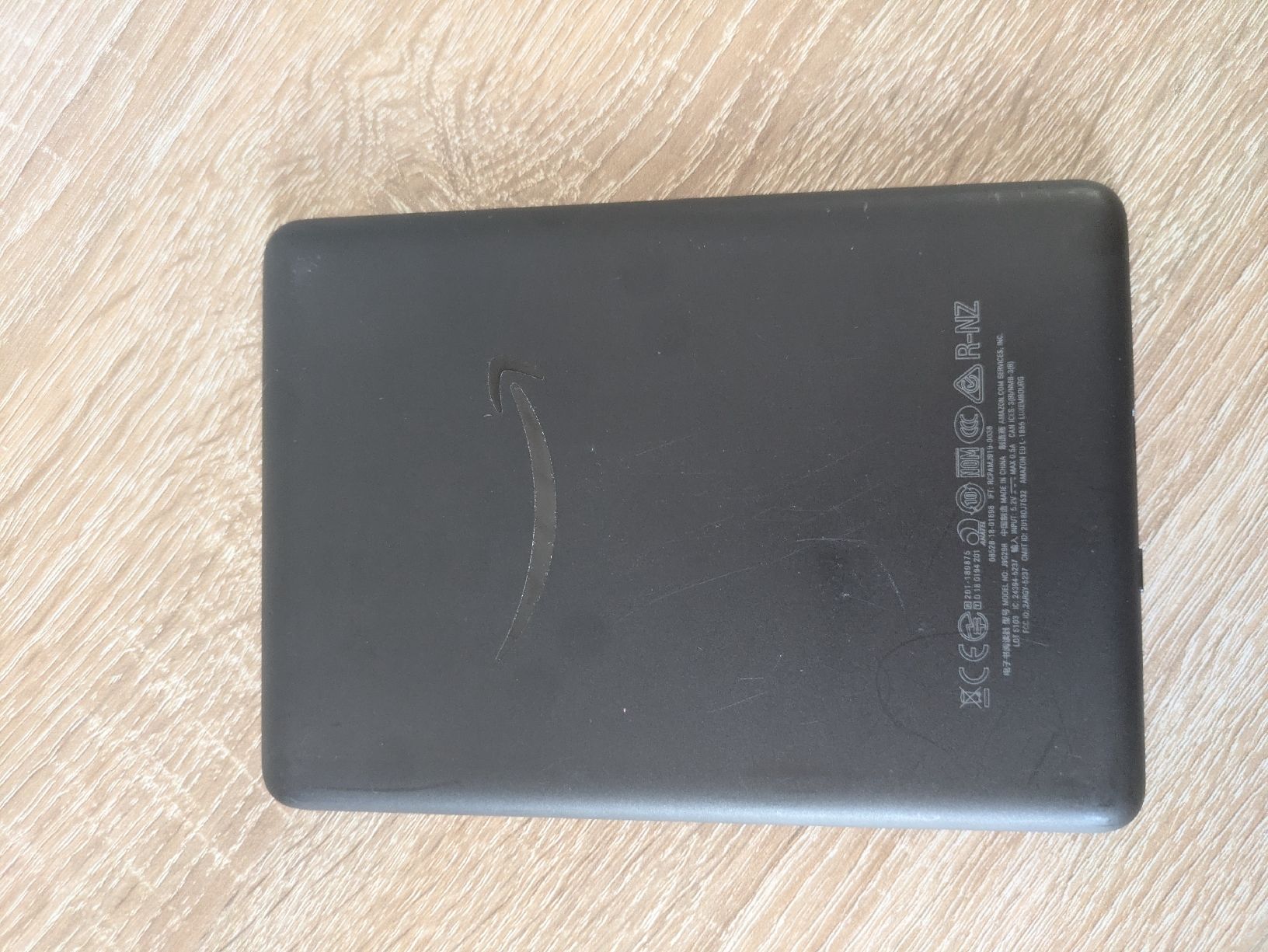 Amazon Tablet PC: Amazon Kindle Paperwhite 10th generation (2018) – Usato da Granges-Marnand venduto da abi_rtx8 1