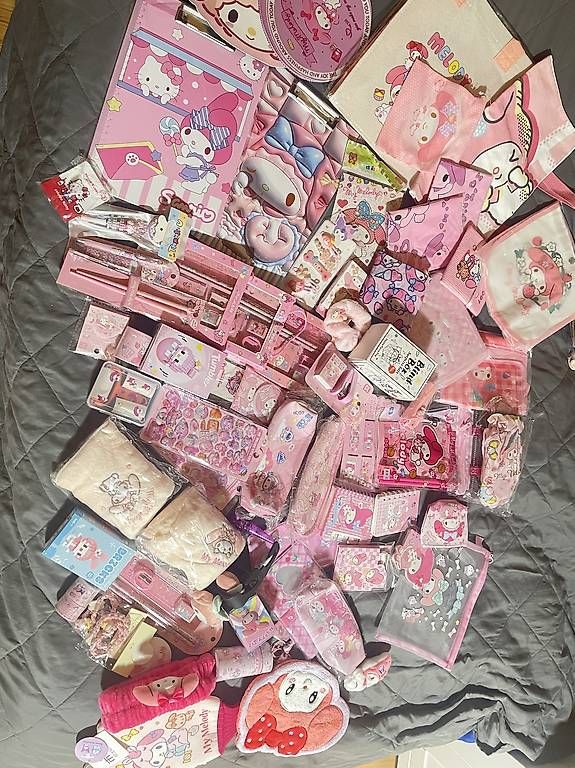 Sanrio Jouets: My Melody Bundle – Neuf (Voir description) à Pratteln par Gabriella18