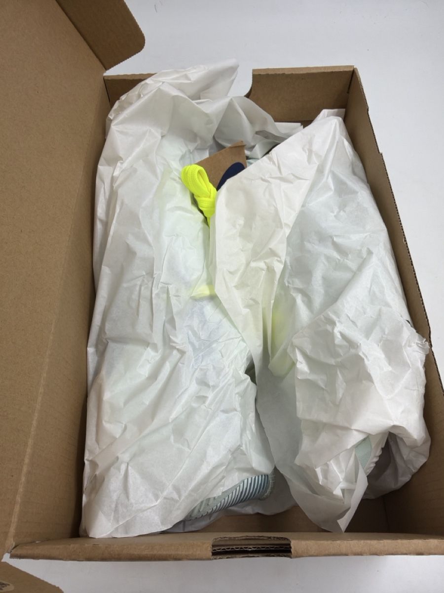Asics Scarpe da donna: Asics Solution Speed FF 2 Clay Tennisschuhe Gr. 39.5 – Nuovo e nell'imballaggio originale da Sirnach venduto da Fkobi 9