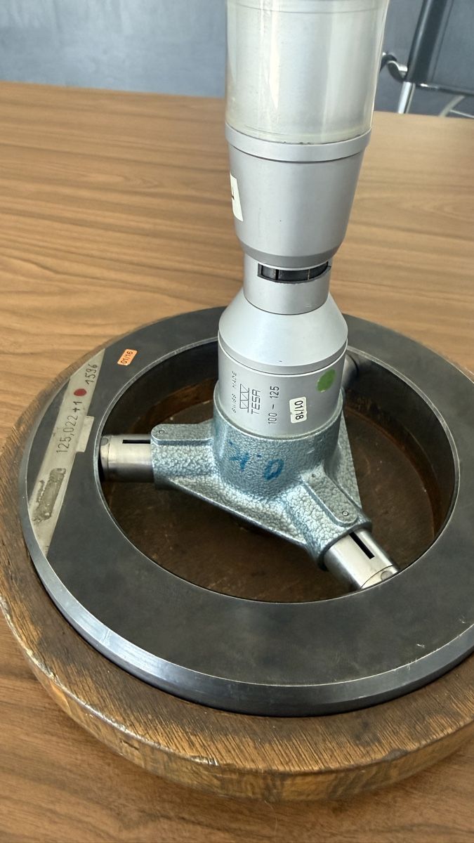 Tesa Misurare: Tesa Mikrometer 100-125 mm +Kalibrierring – Usato da Neuhausen venduto da reifen-profis 1