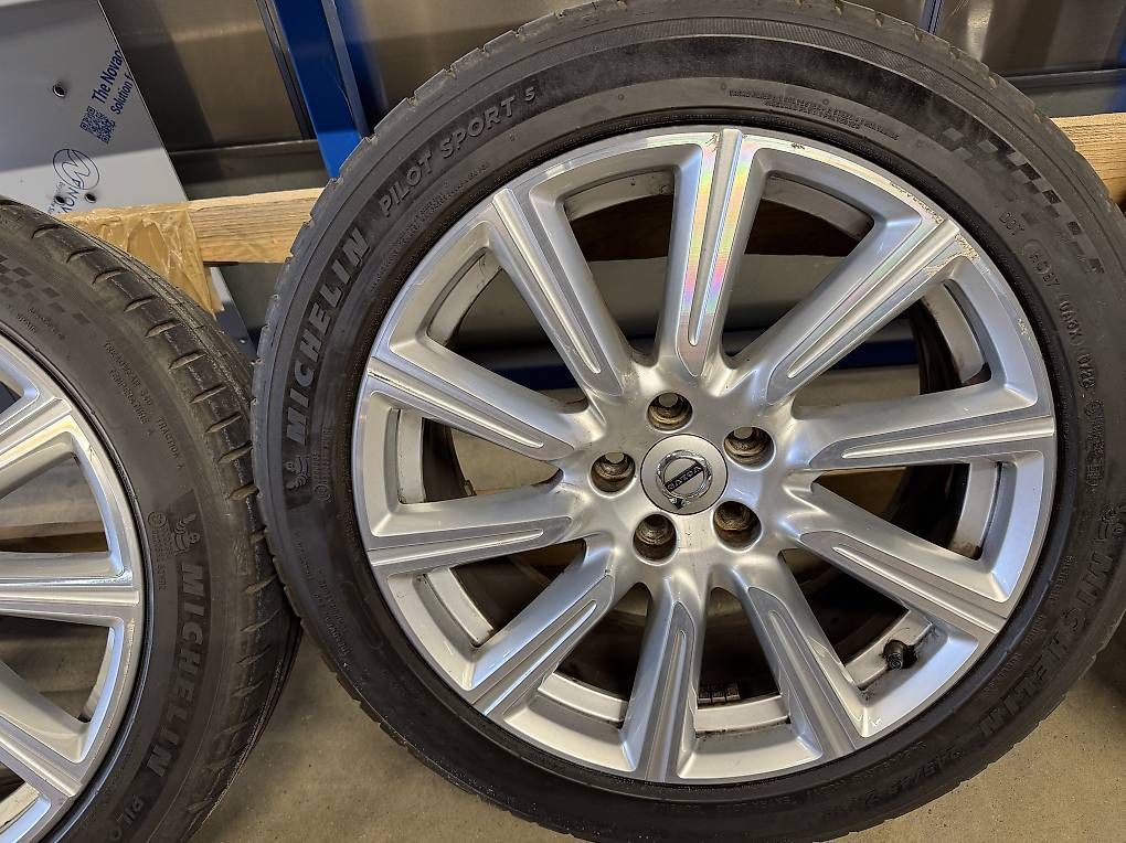 Volvo Cerchioni: Felgen Volvo Original – Usato da Emmenbrücke venduto da Laurelo 4