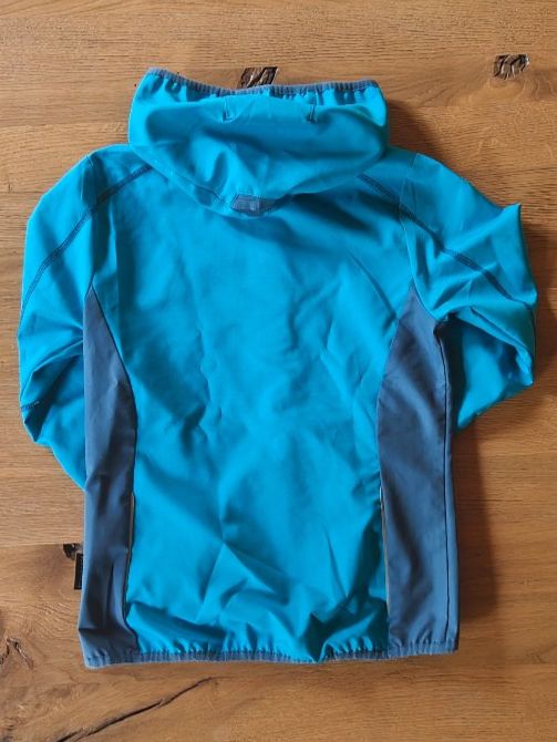 Jack Wolfskin Jacken & Mäntel: Sommer-Softshelljäckli Gr. 140 – Gebraucht aus Lostorf von prikyb 1