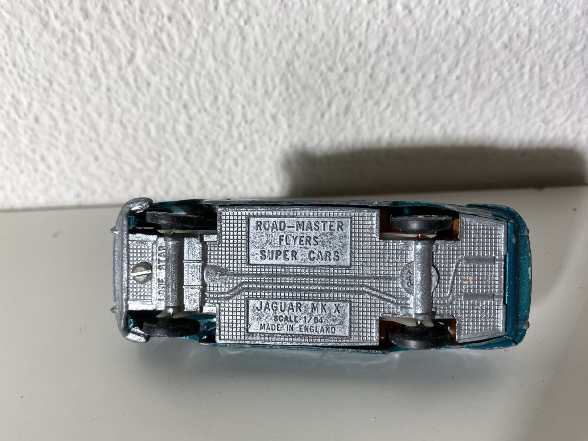 Modellini d'auto: Road Master Jaguar – Usato da Winterthur venduto da ben_9vxx 4