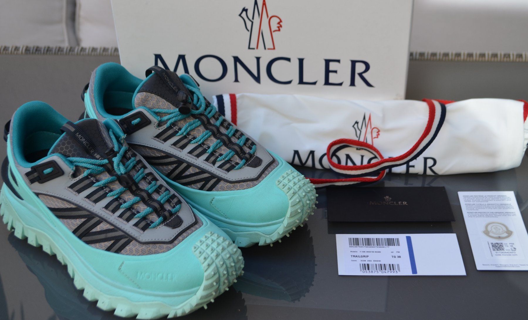 Moncler Scarpe da donna: Moncler Trailgrip Sneakers 38 – Usato da Collonges venduto da Auganien 3