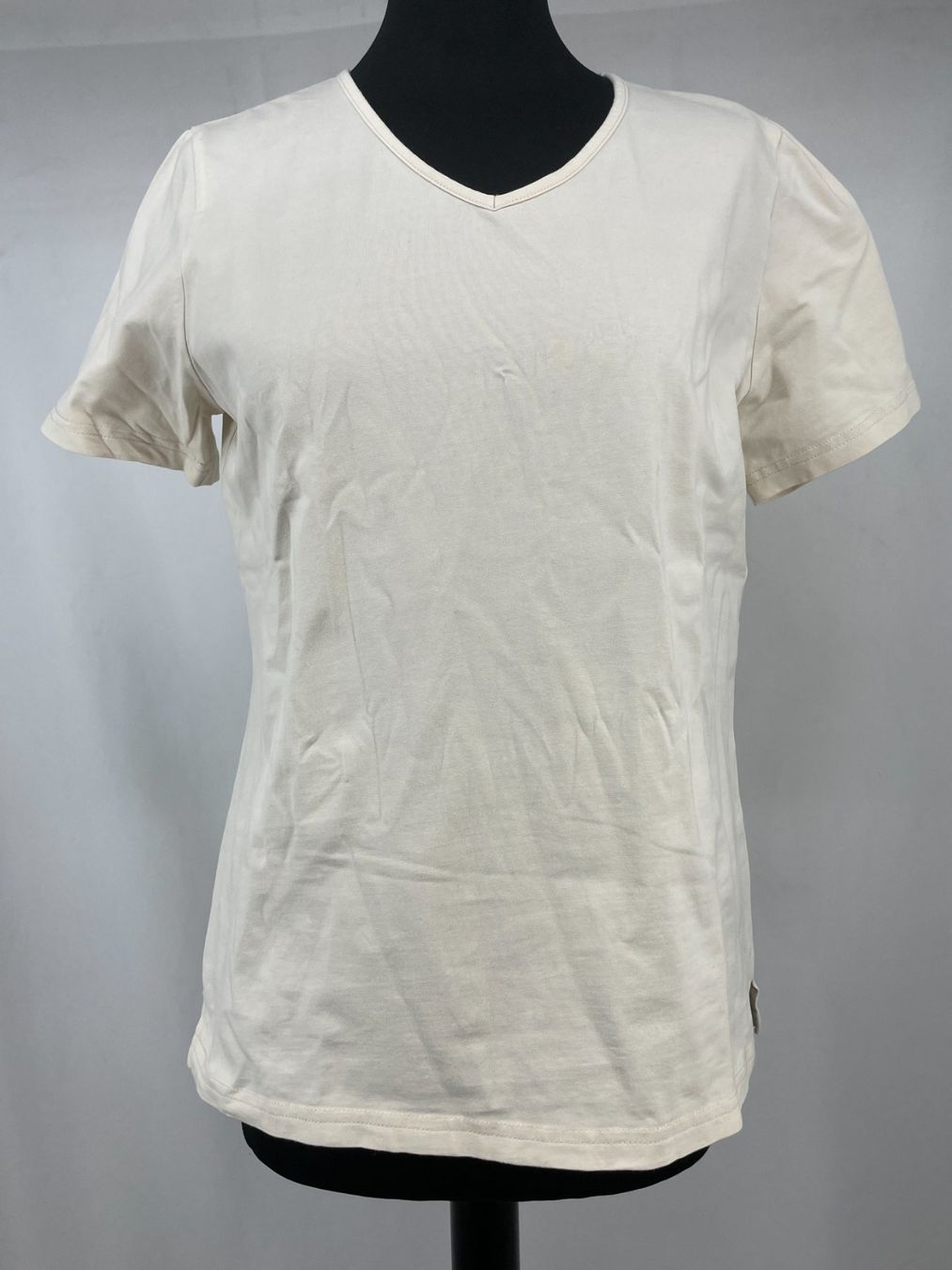 T-Shirts: HARMONY T-Shirt blanc cassé – Gebraucht aus Lausanne von PlusValue_Lausanne 1