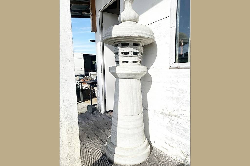 Steine & Dachziegeln: Grosse schwere Sandstein Säule Leuchtturm Lantern – Gebraucht aus Ballwil von ClassicGallery 2