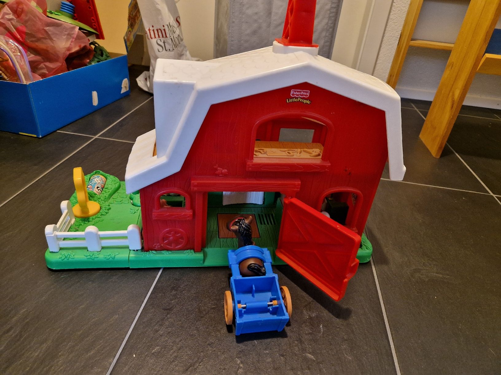 Fisher-Price Giocattoli: Bauernhof mit Tieren – Usato da Utzenstorf venduto da noe_2klh 3