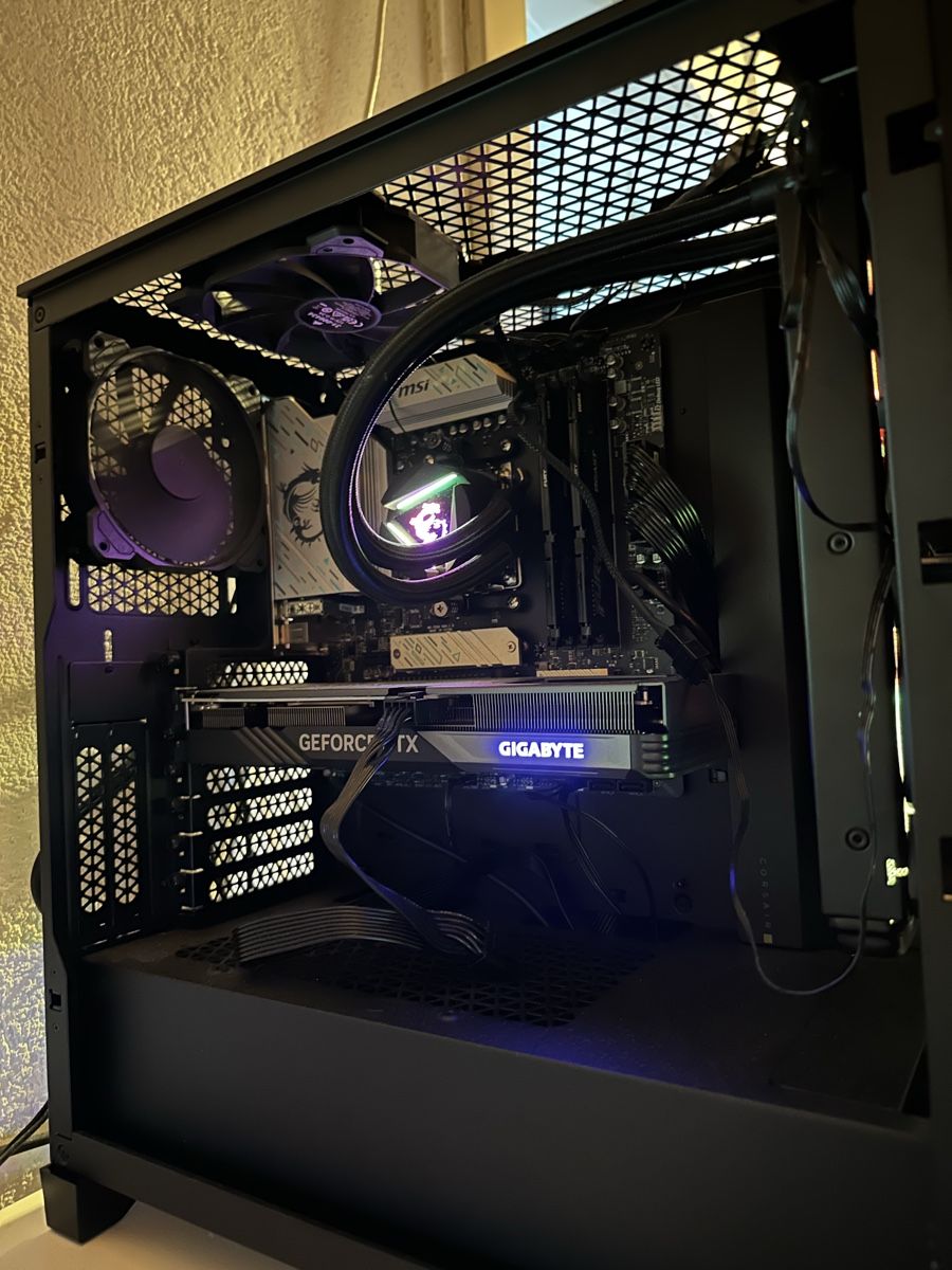 PC: 🔥 High-End Gaming PC Setup 🔥 – Nuovo (secondo la descrizione) da Muttenz venduto da Digiterminal 1