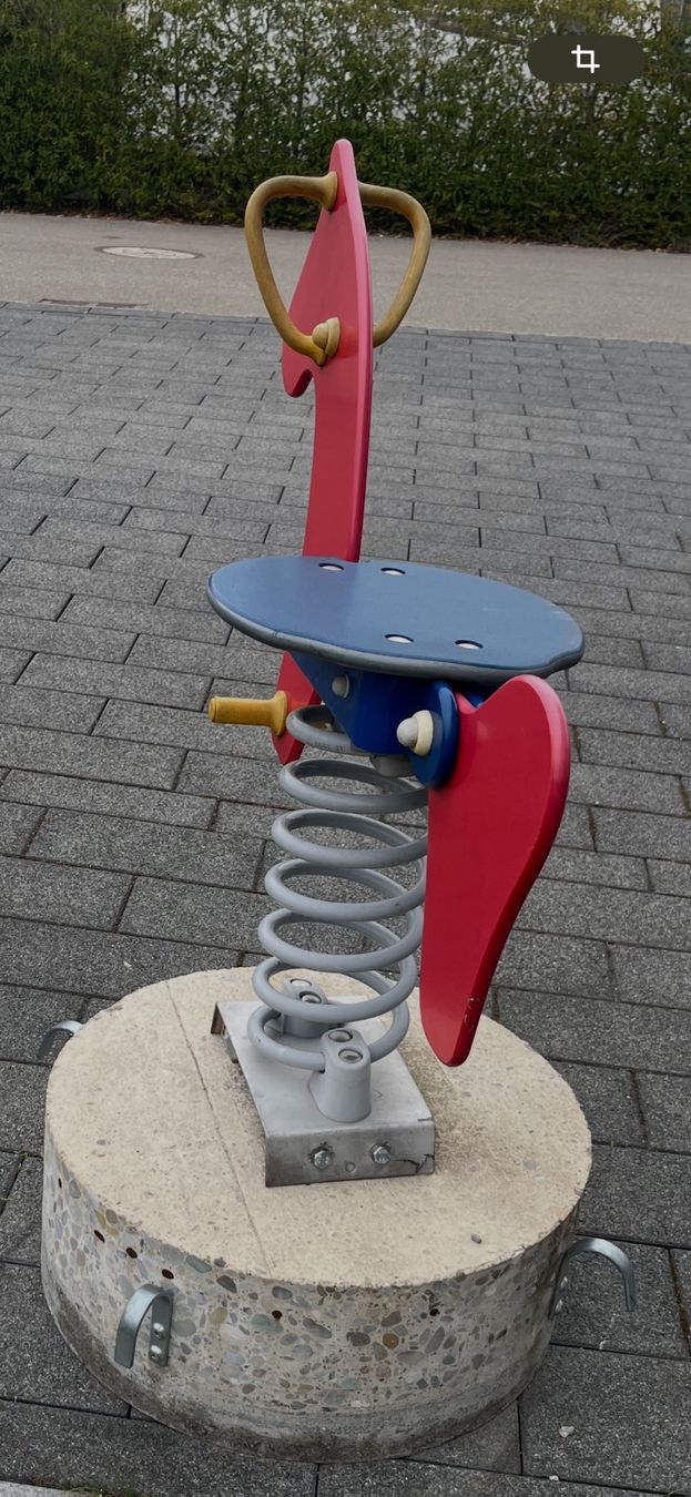 Giocattoli: Spielplatz Pferd mit Feder – Usato da Wigoltingen venduto da Pigi84 2