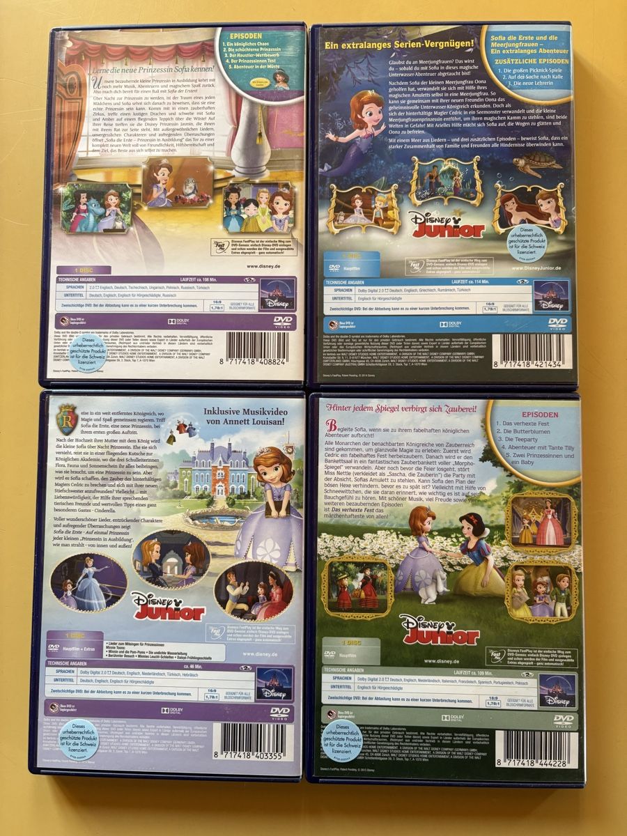 Tutti i DVDs: 4 DVD SOFIA DIE ERSTE von DISNEY JUNIOR !!! – Usato da Bauma venduto da vorsteg01 1