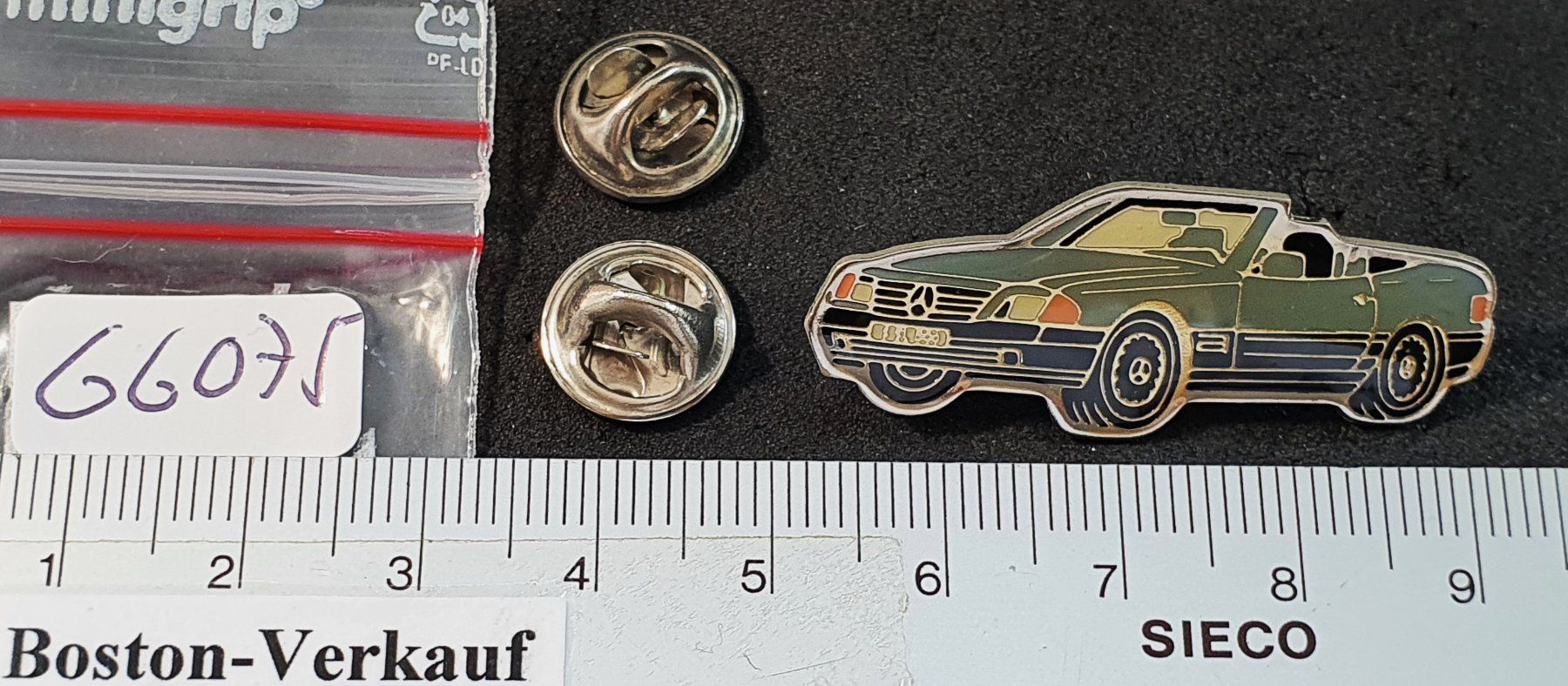 Mercedes-Benz Plaquettes & Badges: GG075 - Pin Auto Mercedes – D'occasion à Reinach BL par Boston-Verkauf 2