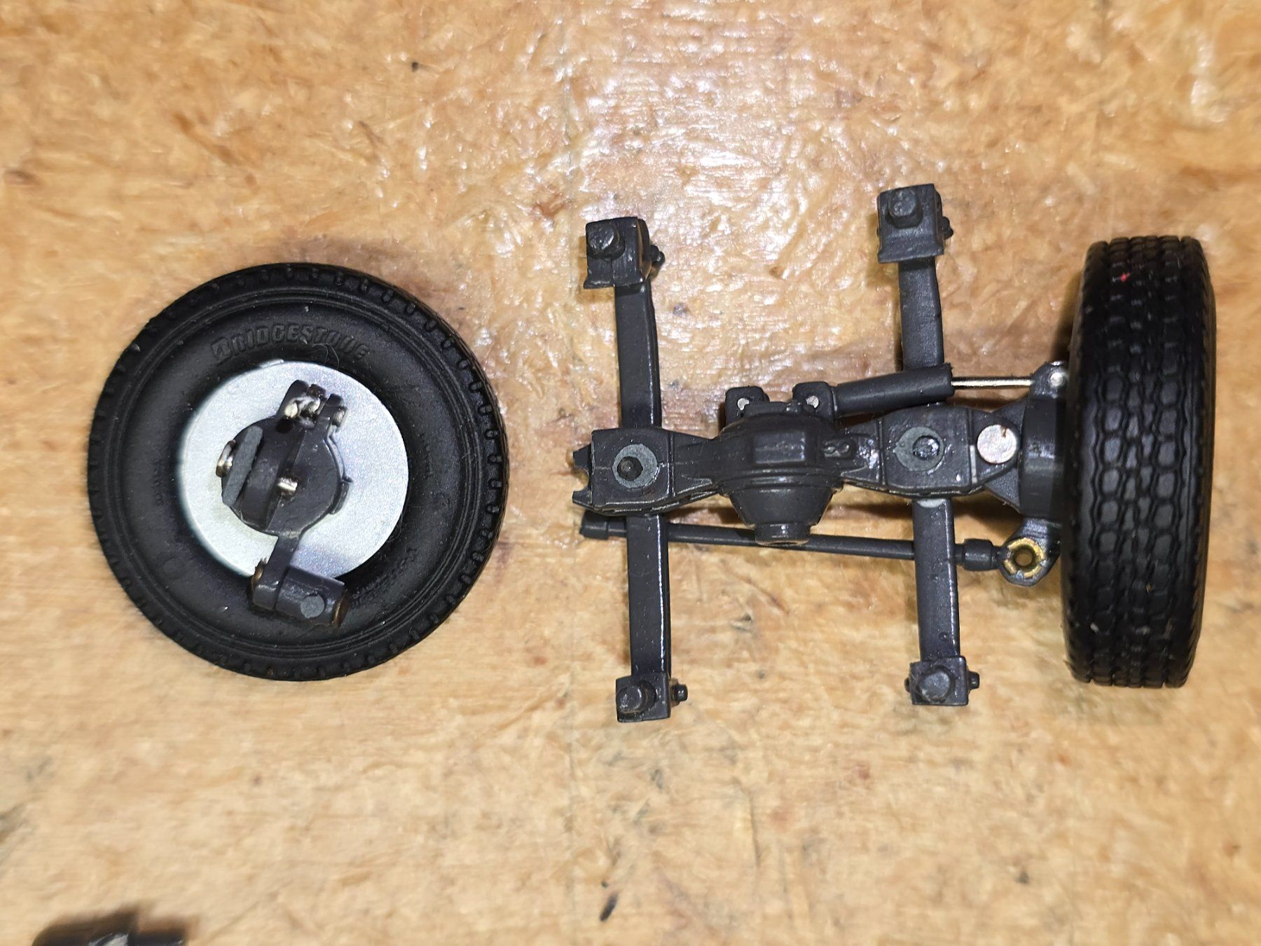 Modellini d'auto: YCC Models Kato – Difettoso da Busswil BE venduto da Mirkel 4