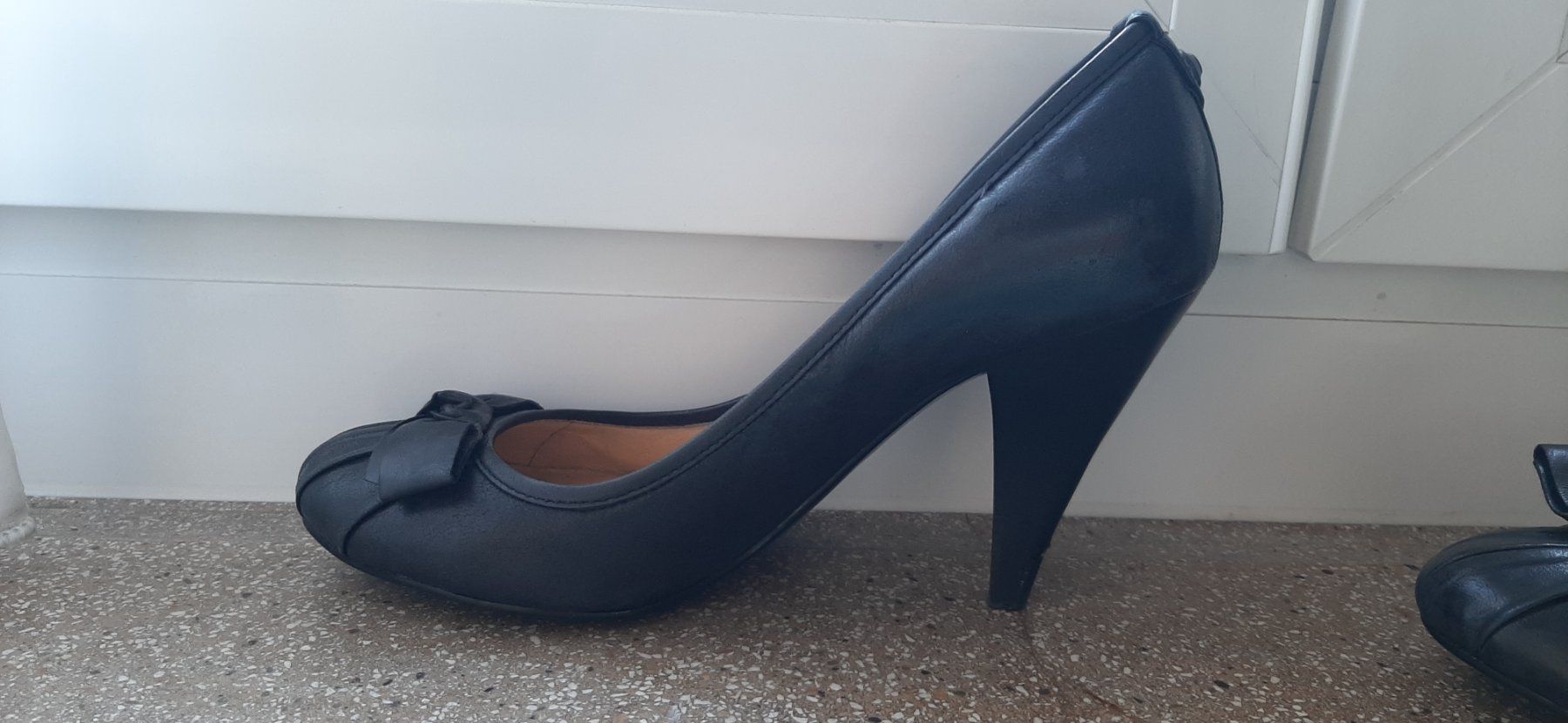 Guess Scarpe da donna: Décolleté Guess n.35 nere – Usato da Zürich venduto da Irene000 5