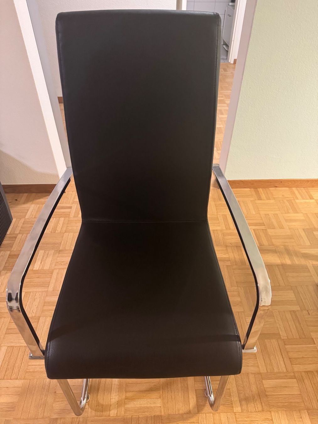 Stühle: 2 Esszimmerstühle – Gebraucht aus Zürich von Skartsolias 2
