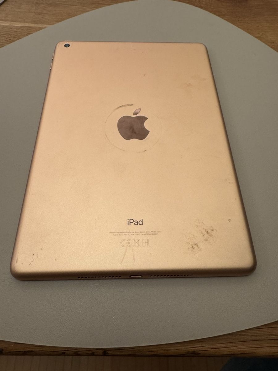 Apple Tablet PC: Apple iPad 6. Generation – Difettoso da Adliswil venduto da Busys 1