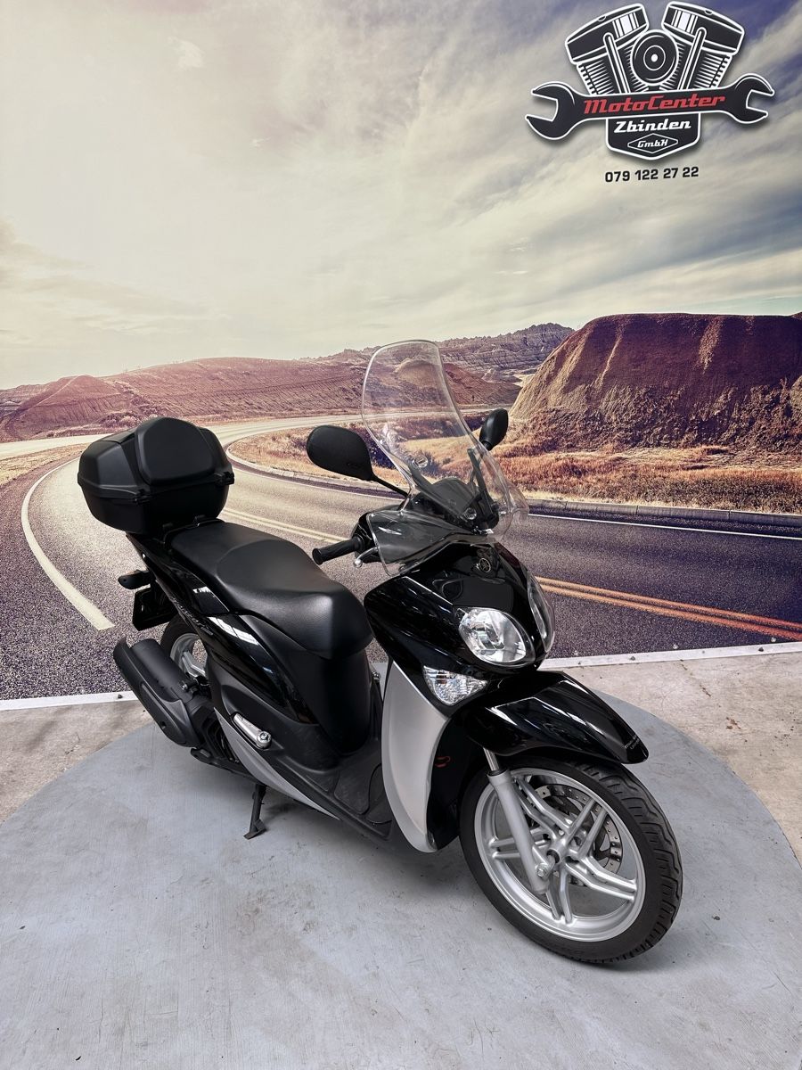 Yamaha Scooter: Yamaha Xenter 125 mit MFK ab 2499.00 – Usato da Liebistorf venduto da motocentergmbh 1