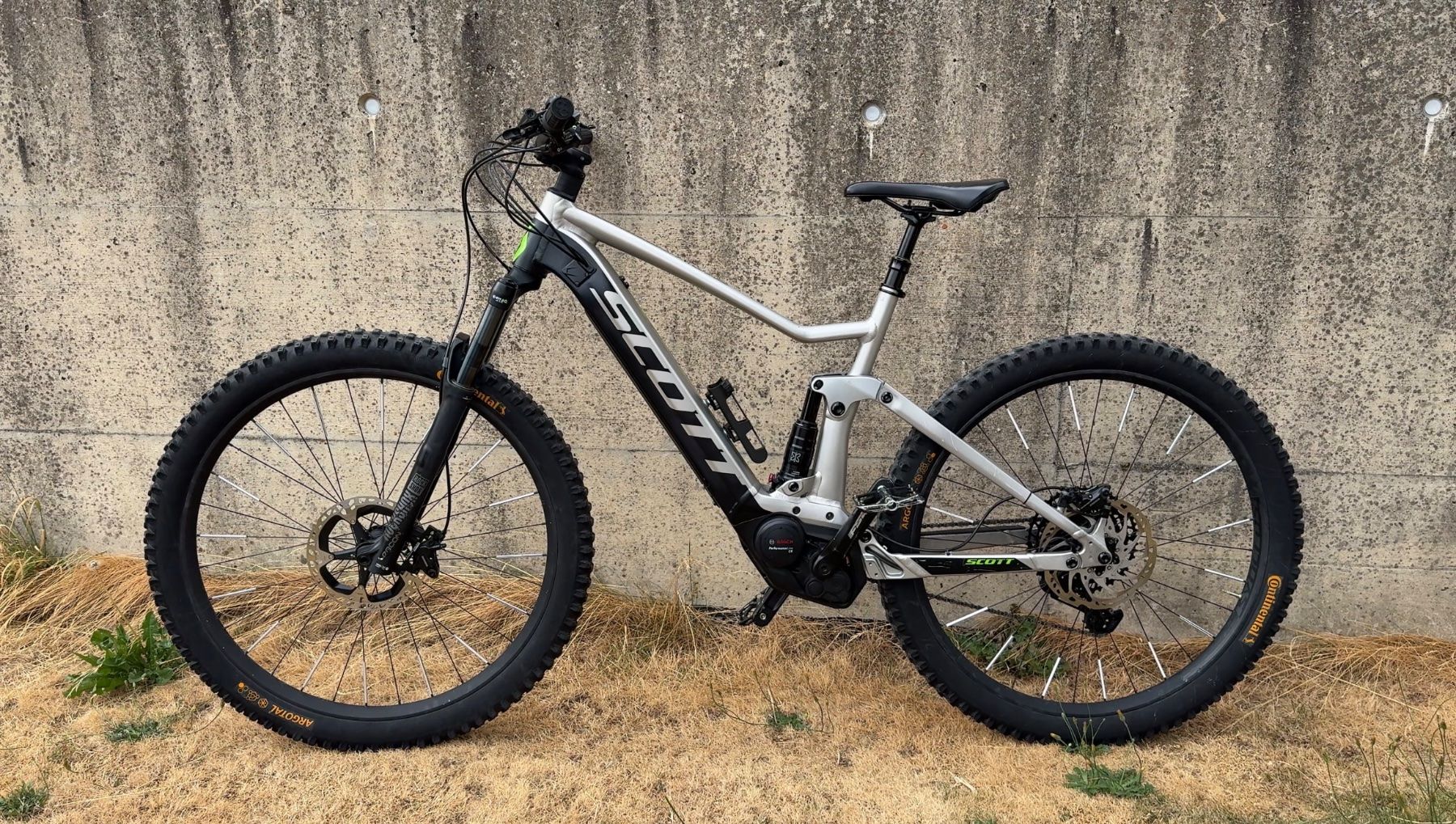 Scott Vélos: E bike 920 Scott taille M/L – D'occasion à le Noirmont par Andreybelfor