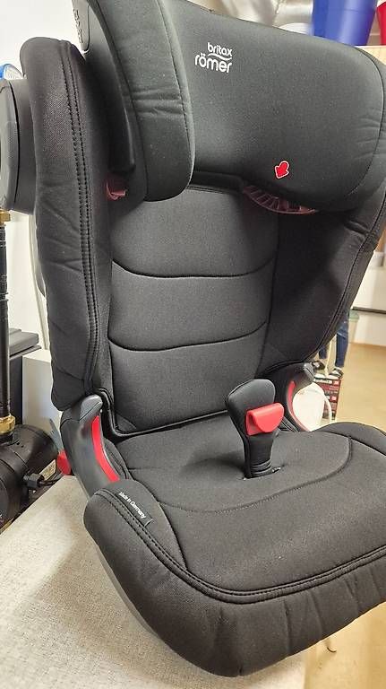 Britax Römer Sièges auto: Britax Römer kidfix III M – D'occasion à Münchwilen TG par Sqyntz 1