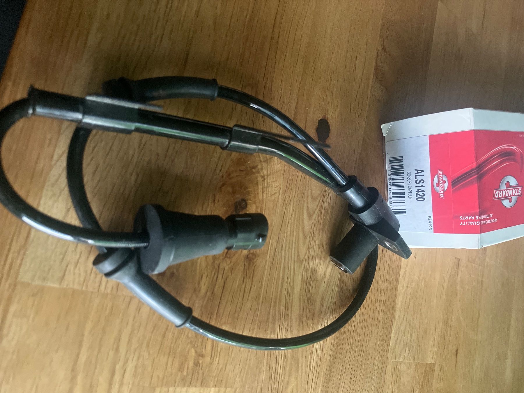 Chrysler Tutti pezzi di ricambio auto: ALS1420 ABS Sensor Voyager – Nuovo e nell'imballaggio originale da Elgg venduto da Maege64