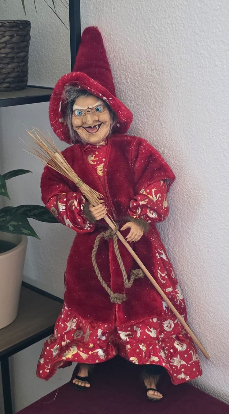 Statuette: Deko Hexe mit Besen, ca. 60cm gross – Usato da Rheinsulz venduto da Dred 2