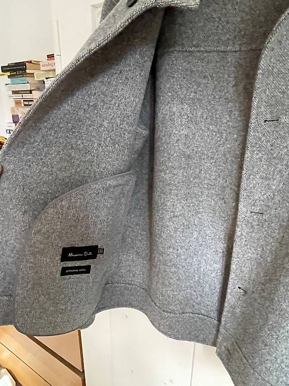 Massimo Dutti Giacche: Massimo Dutti Wolljacke aus Extrafine Wool – Usato da Luzern venduto da ser_7h52 2
