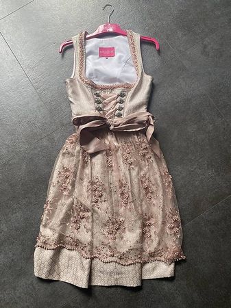Krüger Dirndl Grösse xs