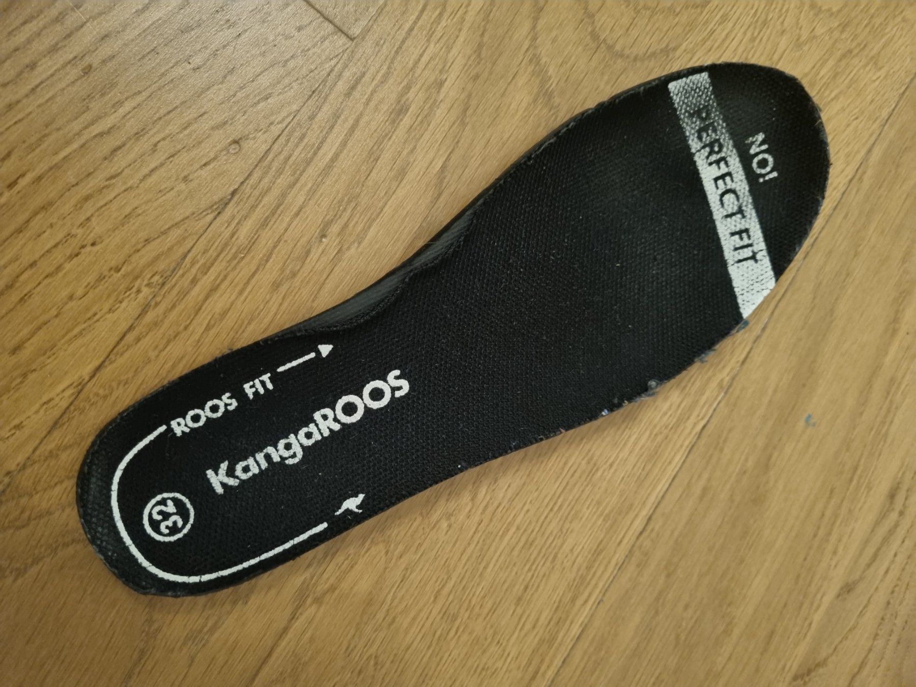 Scarpe per ragazzi: Hallenschuh gr 32 – Usato da Rümlang venduto da Franny93 3