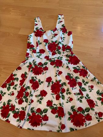 Joli robe d’été H&M taille 38 CH