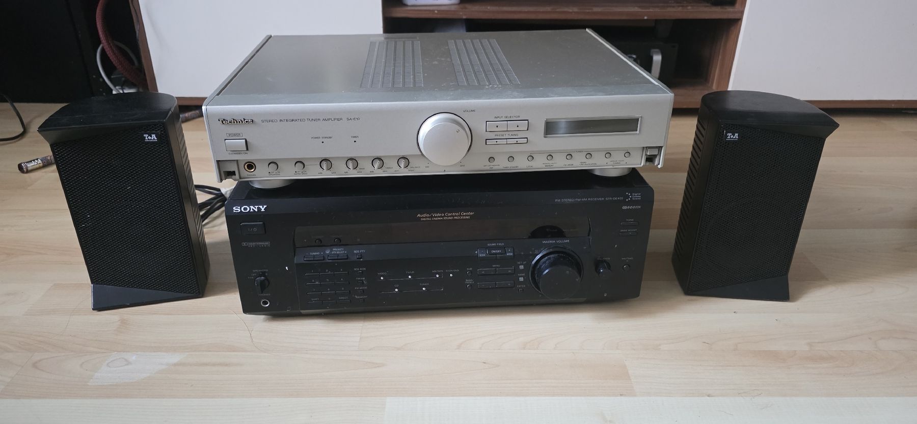 Sony Amplificatori: SONY and TECHNICS amplifier with T&A speaker – Usato da Chur venduto da ACE18