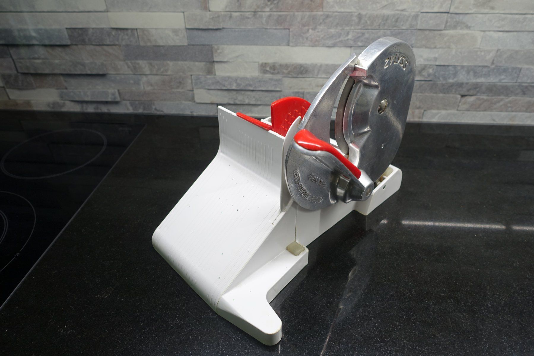 Zyliss Elettrodomestici da cucina: Zyliss-Schneidemaschine – Usato da Belp venduto da Mazarron58 1