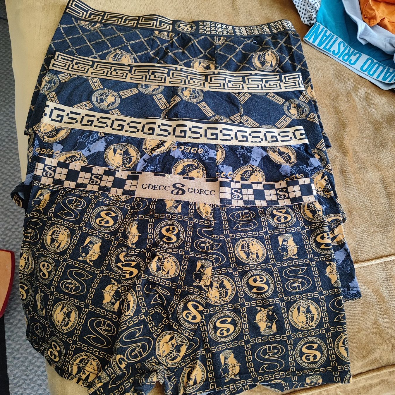 Biancheria intima: 5 Unterwäsche GR XL – Usato da Langnau am Albis venduto da Judithsebi
