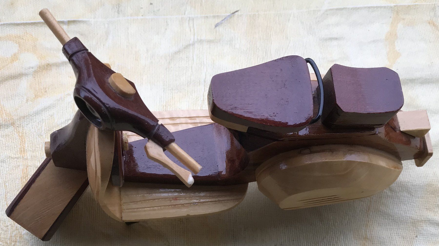 Kit di modellismo & Modellini statici: VESPA AUS HOLZ – Usato da Ostermundigen venduto da wini63 2