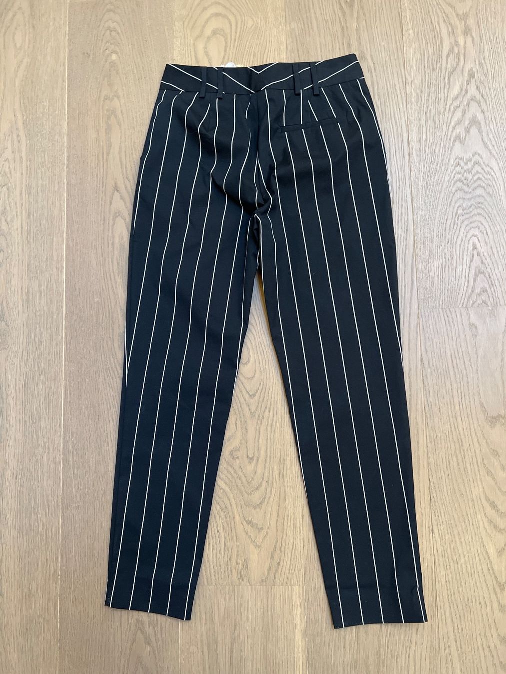Moschino Pantalons: Hose Love Moschino Gr.36 - Neu – Neuf avec emballage d'origine à Visp par bluenero 1