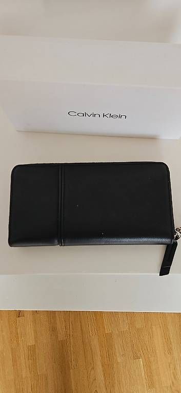 Calvin Klein Portamonete: Calvin Klein Portemonnaie – Usato da Urtenen-Schönbühl venduto da sas_gl8q 2
