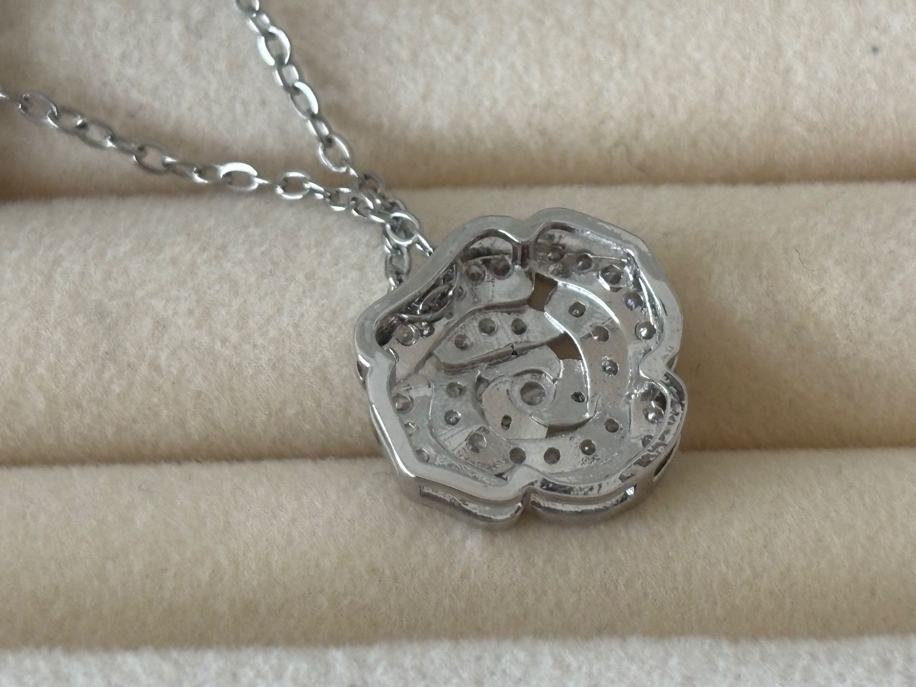 Ketten: Luxus Elegante Kette Farbe: Silber – Neu (gemäss Beschreibung) aus Biel-Bienne von Roserosse13 6