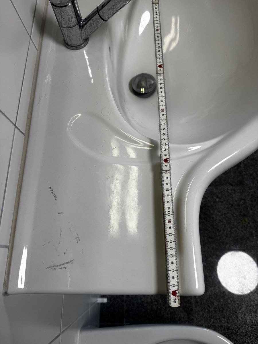 Laufen Lavabi & lavandini: Lavabo von Laufen – Usato da Birsfelden venduto da sla_w62j 2