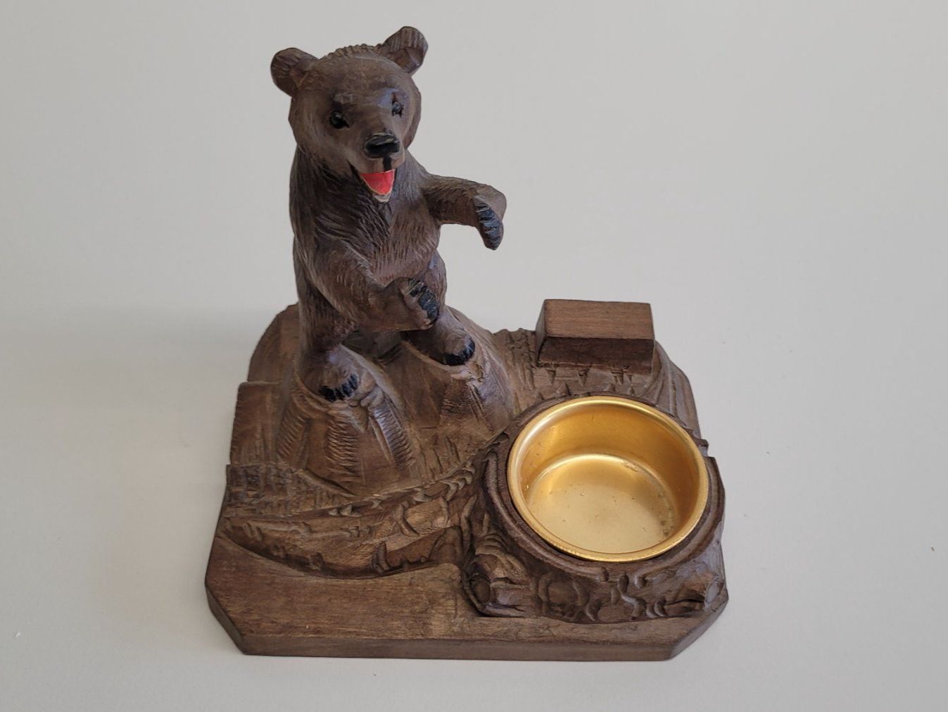 Figurines: Bär, geschnitzt, mit Messingschale – Neuf (Voir description) à Brienz BE par P.Edelweiss 1