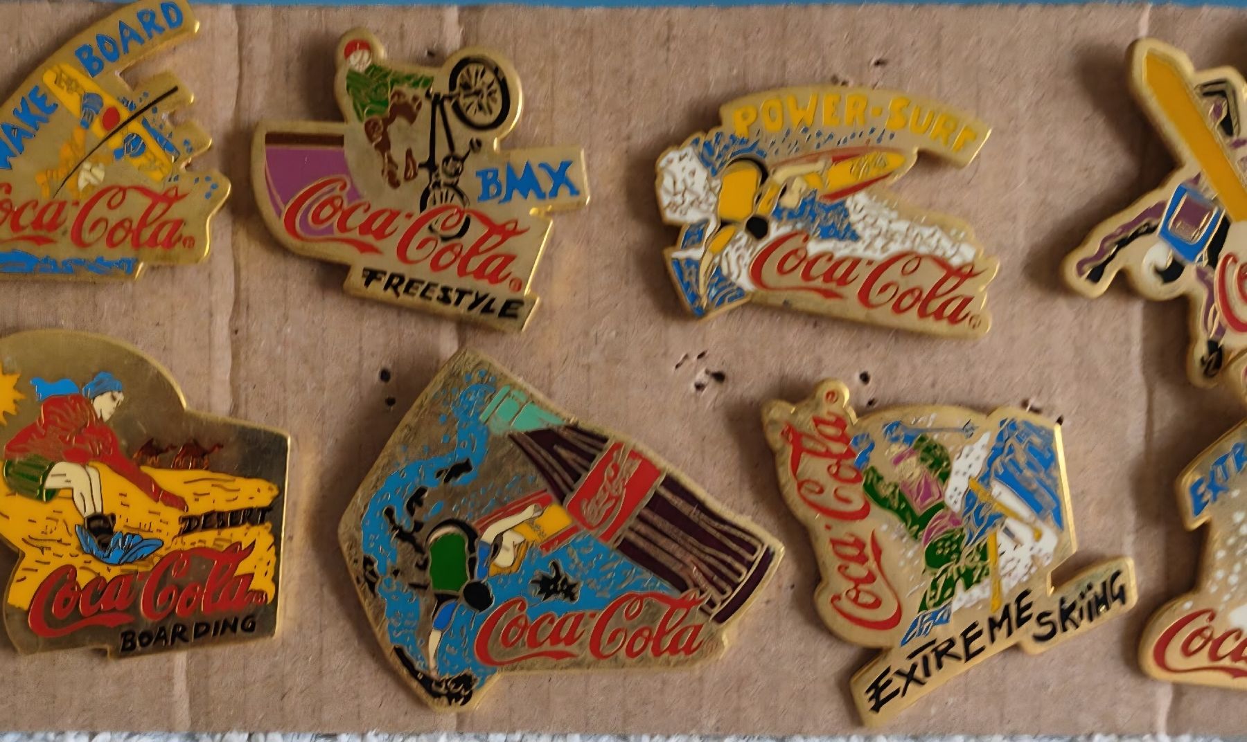 Coca-Cola Plaketten & Abzeichen: 14 Coca Cola Pins – Gebraucht aus Luzern von Luzern_Energy 2