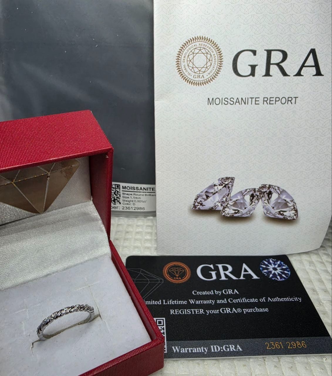 Bagues: Bague argent avec diamants de moissanite certifiés GRA – Neuf avec emballage d'origine à Reconvilier par Tsma67 3
