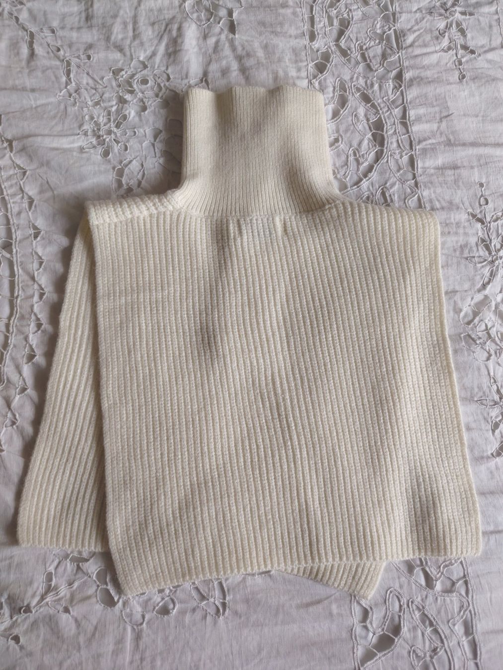 Pullover & Sweatshirts: Col pull over – Gebraucht aus Lausanne von Climank 6