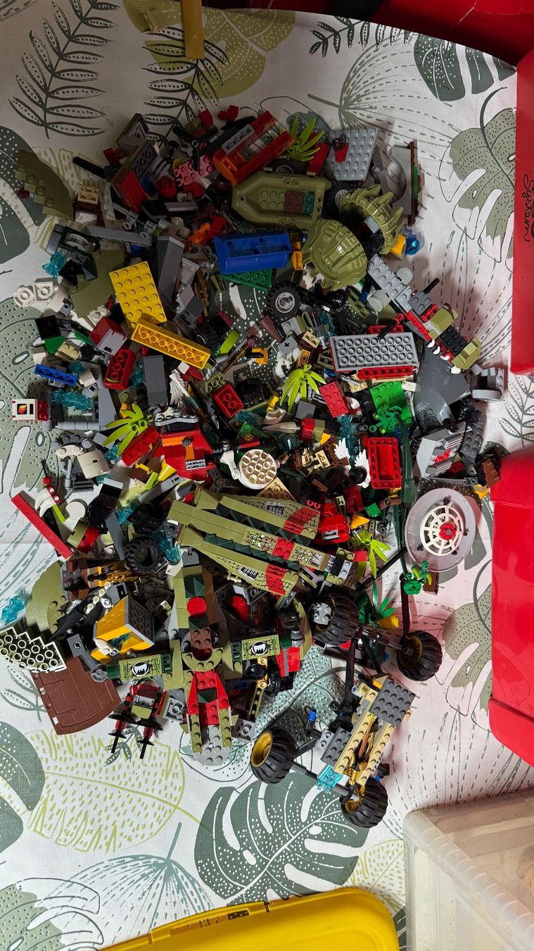 Lego Jeux de construction: Lego Chima – D'occasion à Walzenhausen par -Ballu- 1