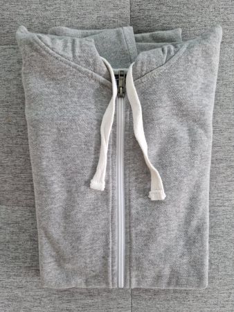 Graue Ärmellose Kapuzenjacke Grösse: M