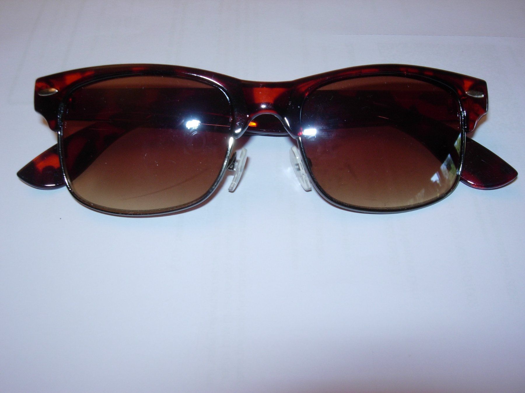Occhiali & Lenti: Sonnenbrille UV400 – Nuovo (secondo la descrizione) da Hagneck venduto da Simu696